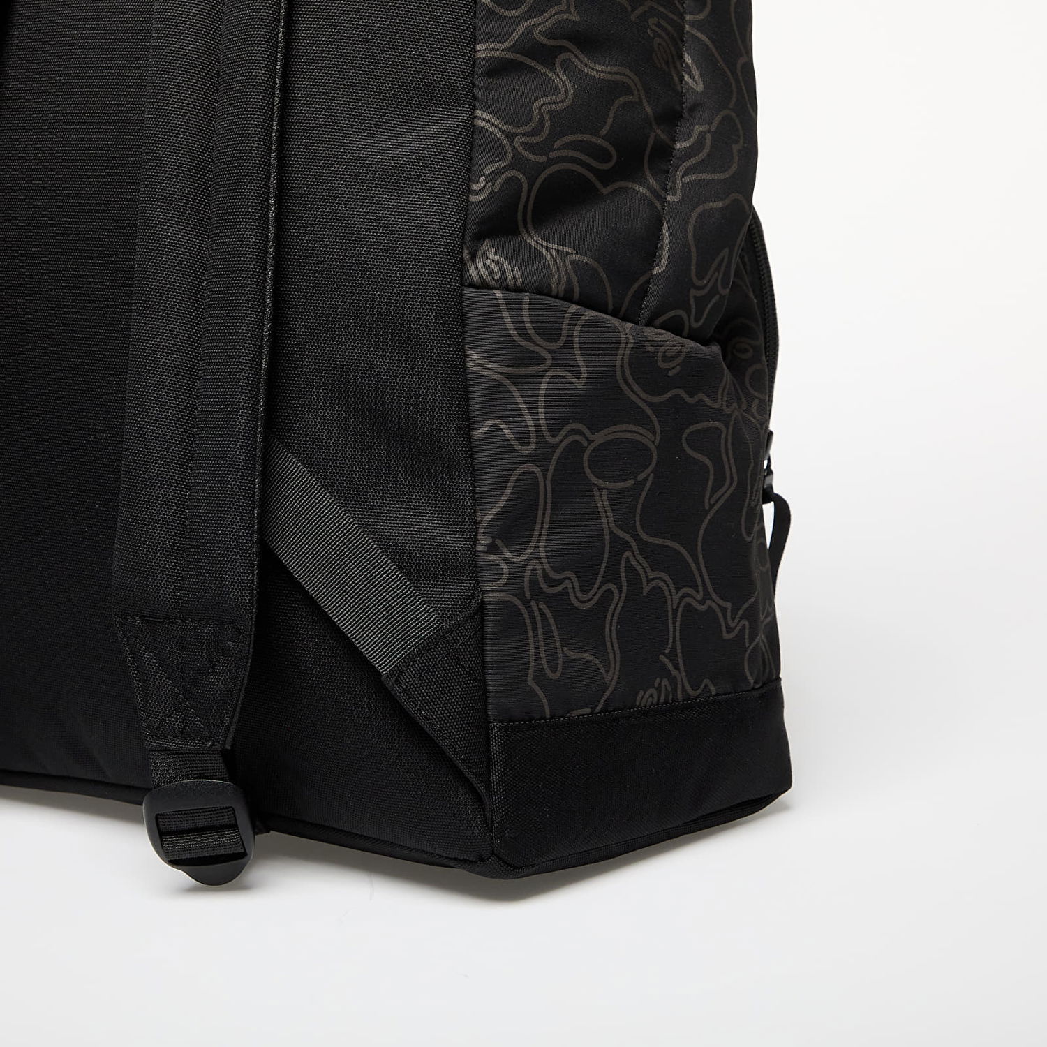 Batoh BAPE A BATHING APE Neon Camo Shark Day Pack Black Čierna | 001BAK301007M BLK, 1