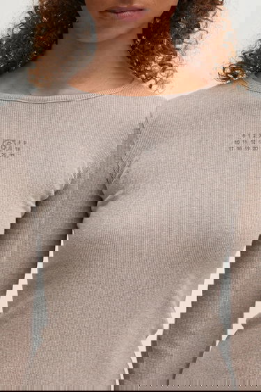 Tričko Maison Margiela MM6 Maison Margiela Fitted Ribbed Long Sleeve T-Shirt Béžová | S52NH0029.M20122.809, 3