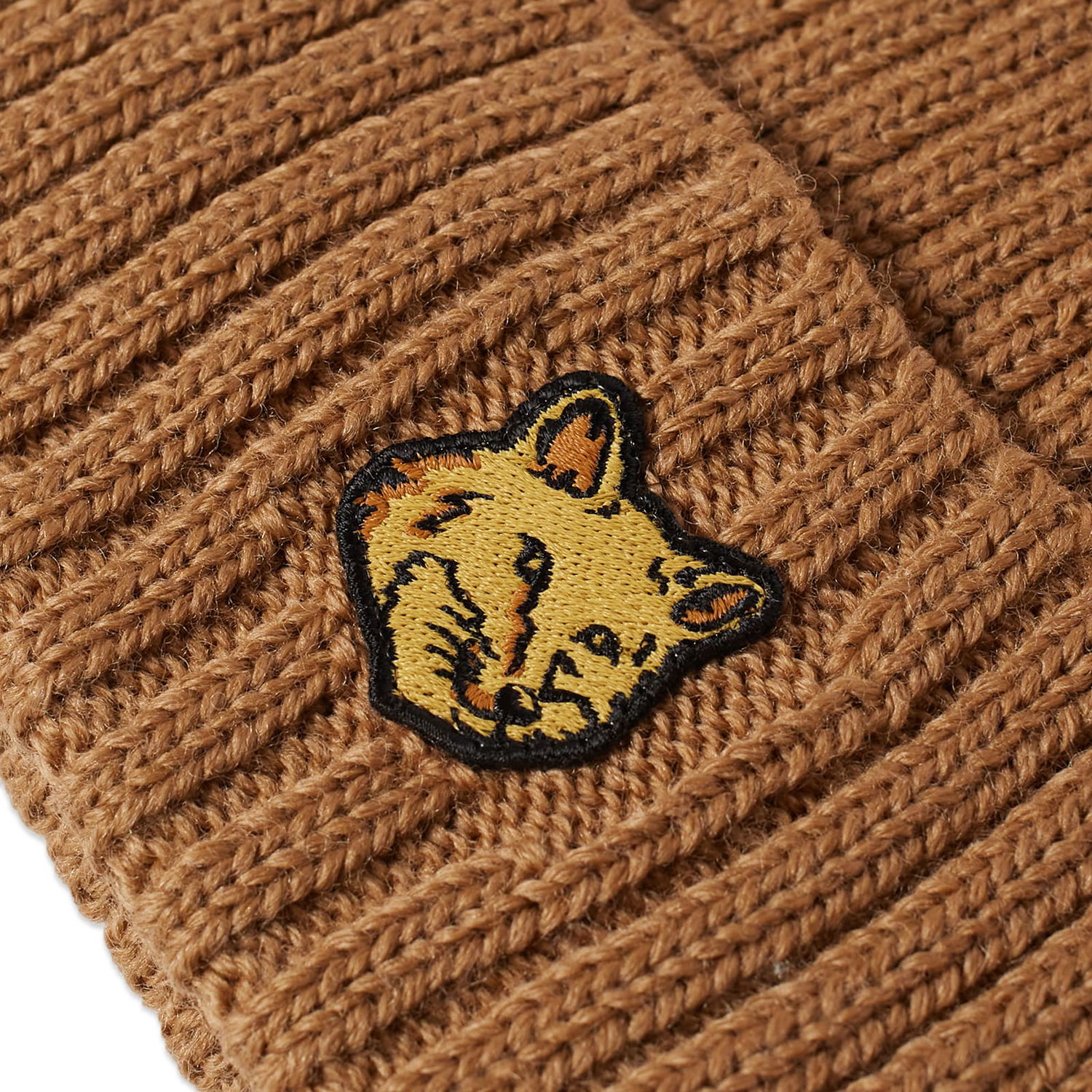 Kulicha MAISON KITSUNÉ Fox Head Patch Ribbed Beanie Béžová | LM06111KT1022-P236, 1
