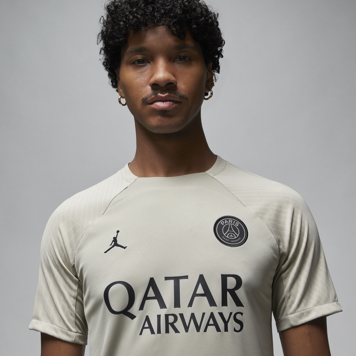 Tričko Jordan Dri-FIT Paris Saint-Germain Strikes Béžová | DZ0786-231, 1