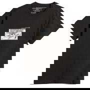 Travellers In Snow Graphic Tee, Size Large