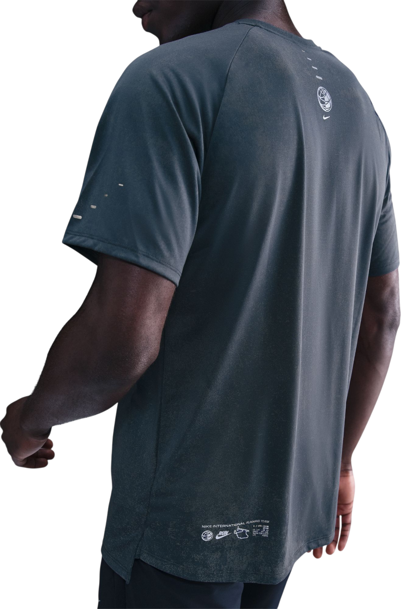 Tričko Nike T-Shirt Stride Šedá | ih7495-437, 1