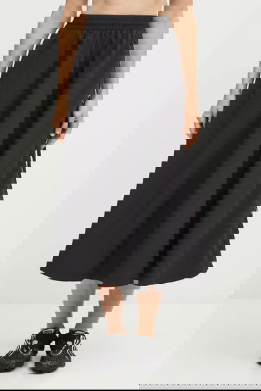 Sukňa Puma Midi A-line Skirt with Elastic Waist and Side Stripe Čierna | 633438, 1