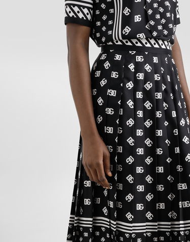 Sukňa Dolce & Gabbana Dolce & Gabbana Calf-Length Pleated Skirt with DG Logo Print Čierna | F4C2GTGDCVJN0000, 3