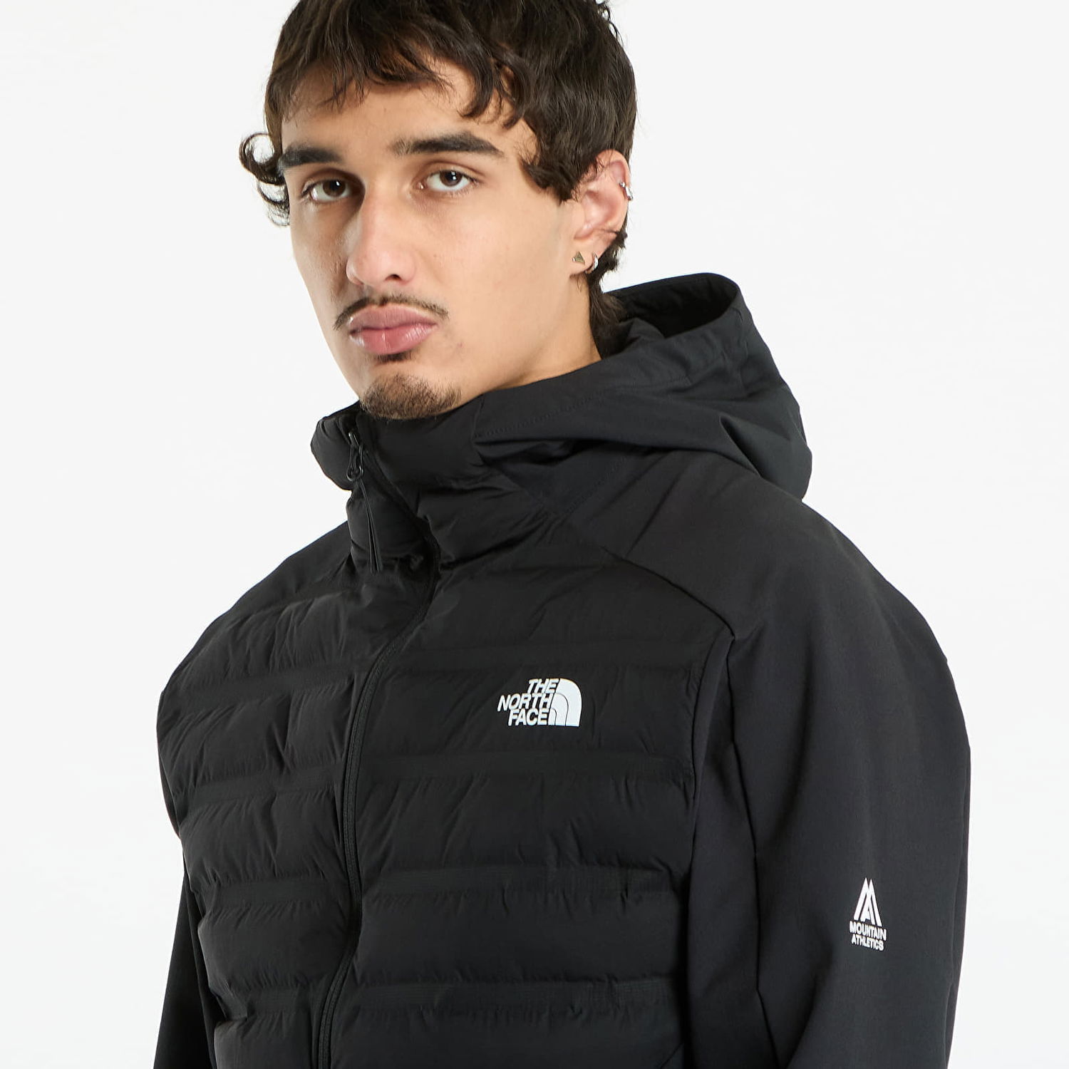 Bunda The North Face Mountain Athletics Cari Hooded Jacket Čierna | NF0A8DY4JK31, 1