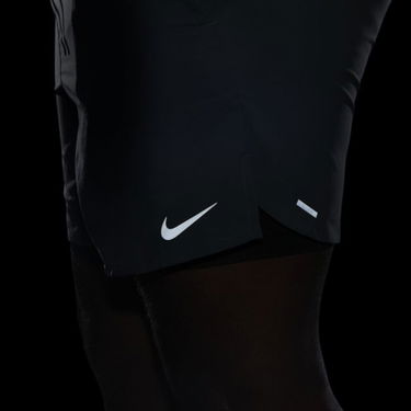 Šortky Nike Dri-FIT Stride 2-In-1 Running Shorts Šedá | DM4759-084, 1