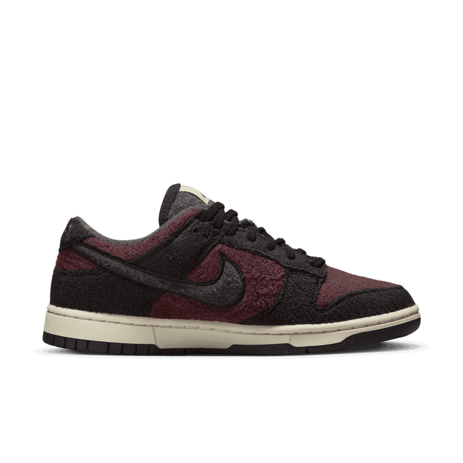 Dunk Low "Fleece Burgundy Crush"