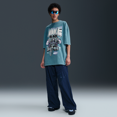 Tričko Nike Nike Sportswear Essential Loose Fit Short-Sleeve T-Shirt Zelené | HF9691-006, 2