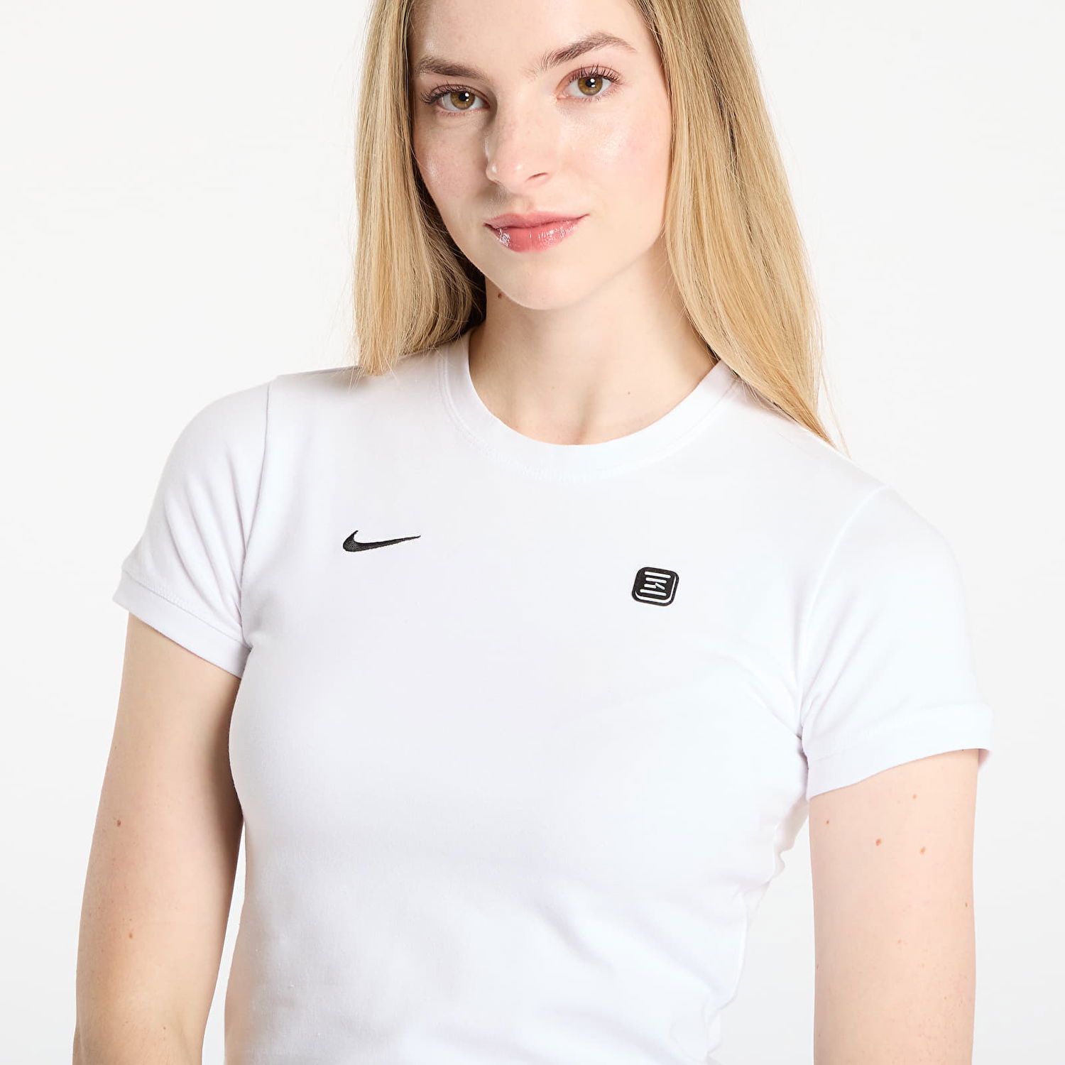 Crop Top Nike Fitted Cropped Crewneck T-Shirt Biela | IO2244-100, 1