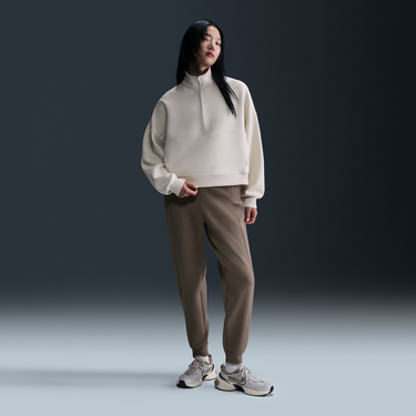 Sveter Nike Nike 24.7 Impossibly Soft Dri-FIT Relaxed Half-Zip Top Biela | HQ8188-104, 4