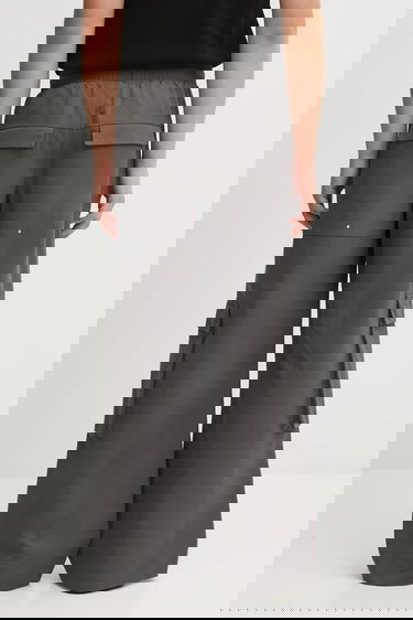 Cargo nohavice HELIOT EMIL Wide Leg Elastic Waist Cargo Pants Šedá | AW25.M.10.207.DGY05.CO, 2