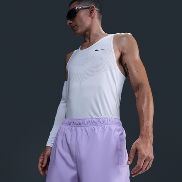Tielko Nike Challenger Dri-FIT 2-in-1 5" Running Shorts Biela | HJ3588-515, 1
