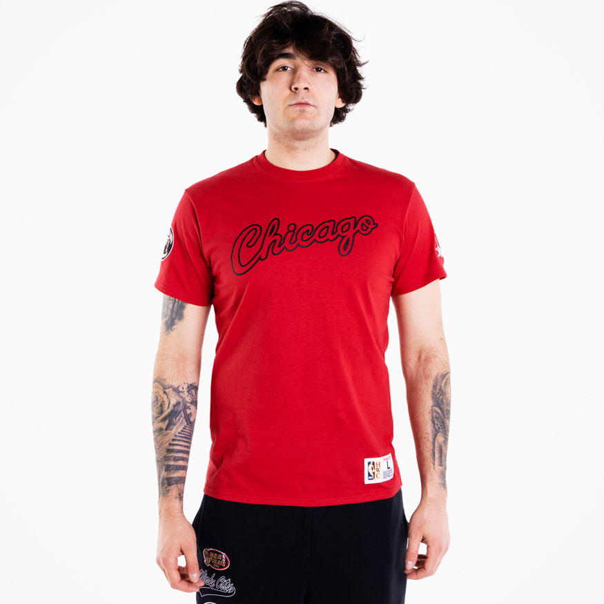 Tričko Mitchell & Ness Champ City S/S Chicago Bulls Tee Červená | TCRW3237-CBUYYPPPSCAR, 0