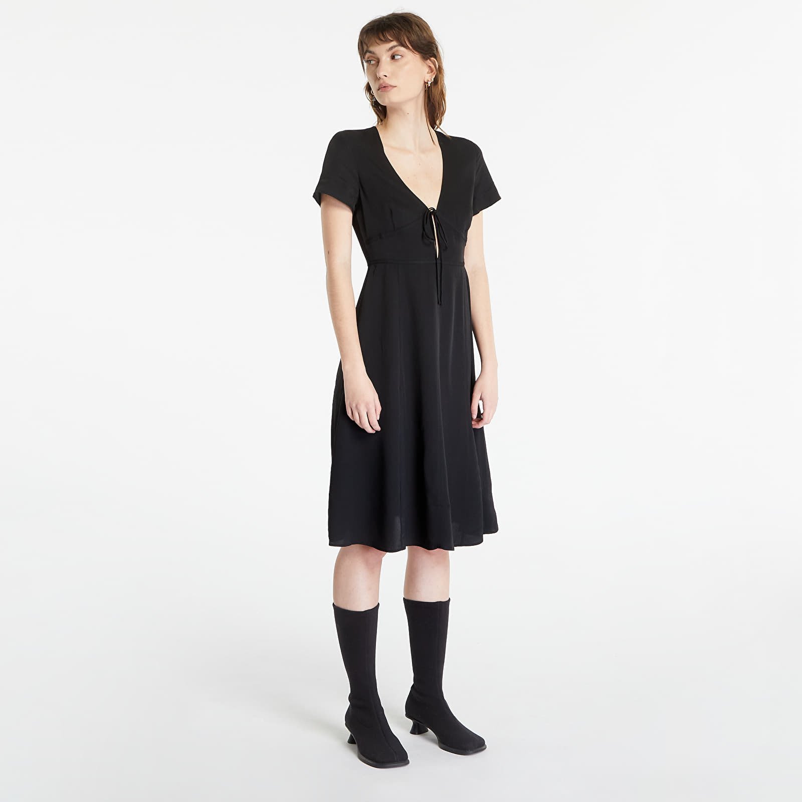 Crepe Short Sleeve Midi Dress