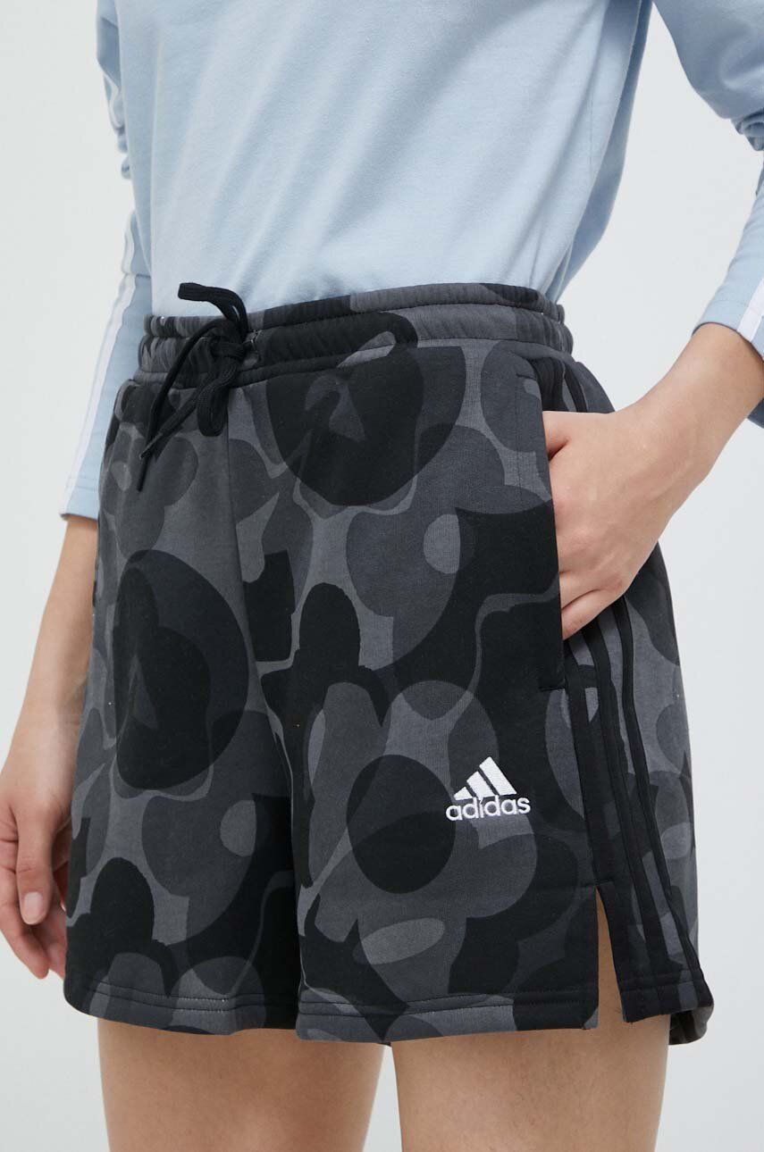 Šortky adidas Originals Sportswear Floral Graphic 3 Stripes Fleece Shorts Čierna | IL3011, 0