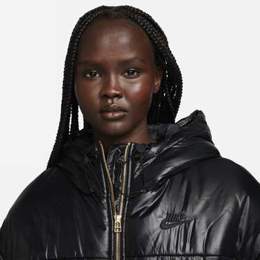Prešívaná bunda Nike Therma-FIT Sportswear Classic Puffer Shine Čierna | FB8769-010, 4