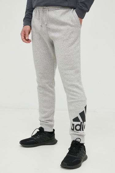 Tepláky adidas Originals Essentials Fleece Tapered Cuff Logo Pants Šedá | GK8969, 0