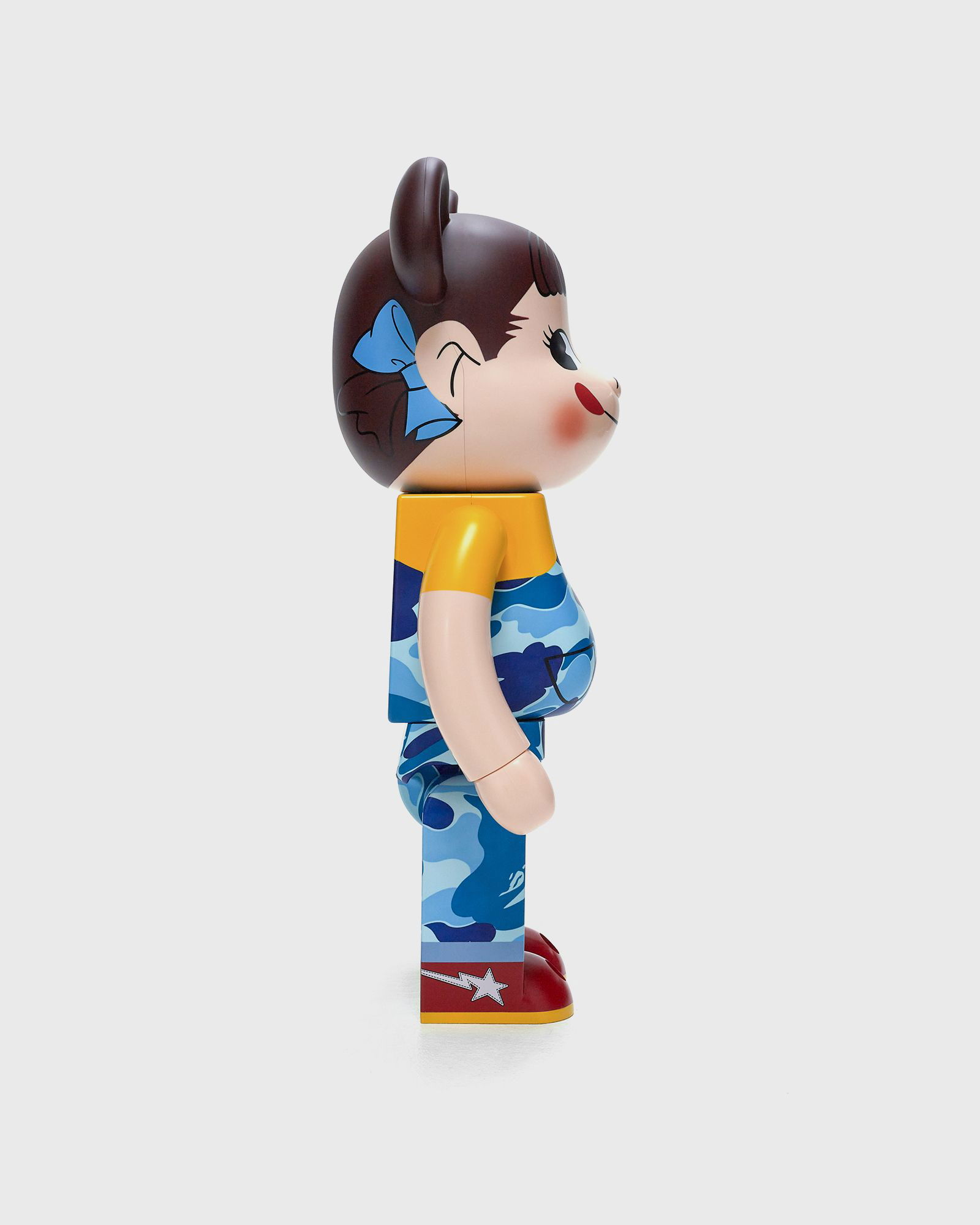 BAPE X PEKO-CHAN BLUE 1000% BE@RBRICK Figure