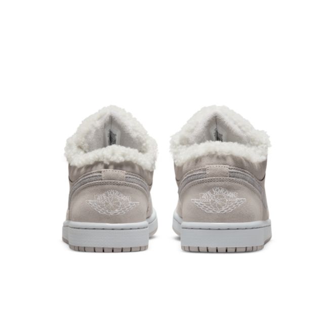 Tenisky a topánky Jordan Air Jordan 1 Low SE W Šedá | DO0750-002, 1