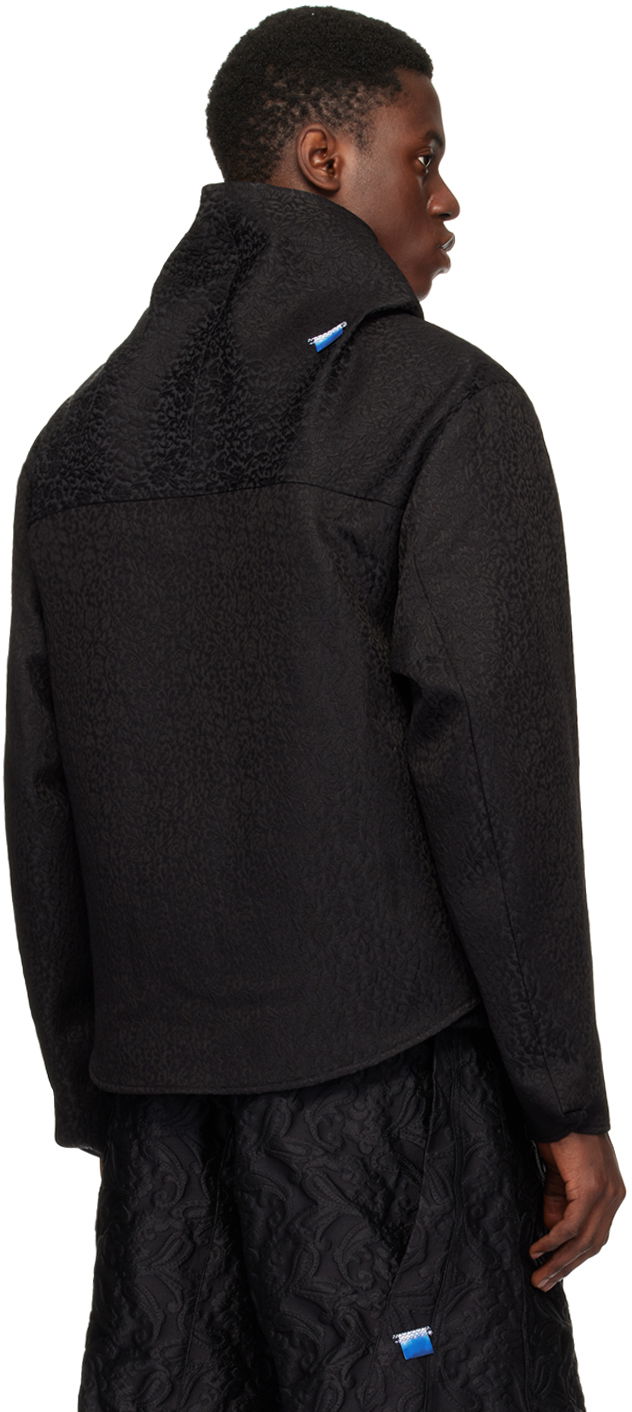 Collarless Blazer With Button Closure