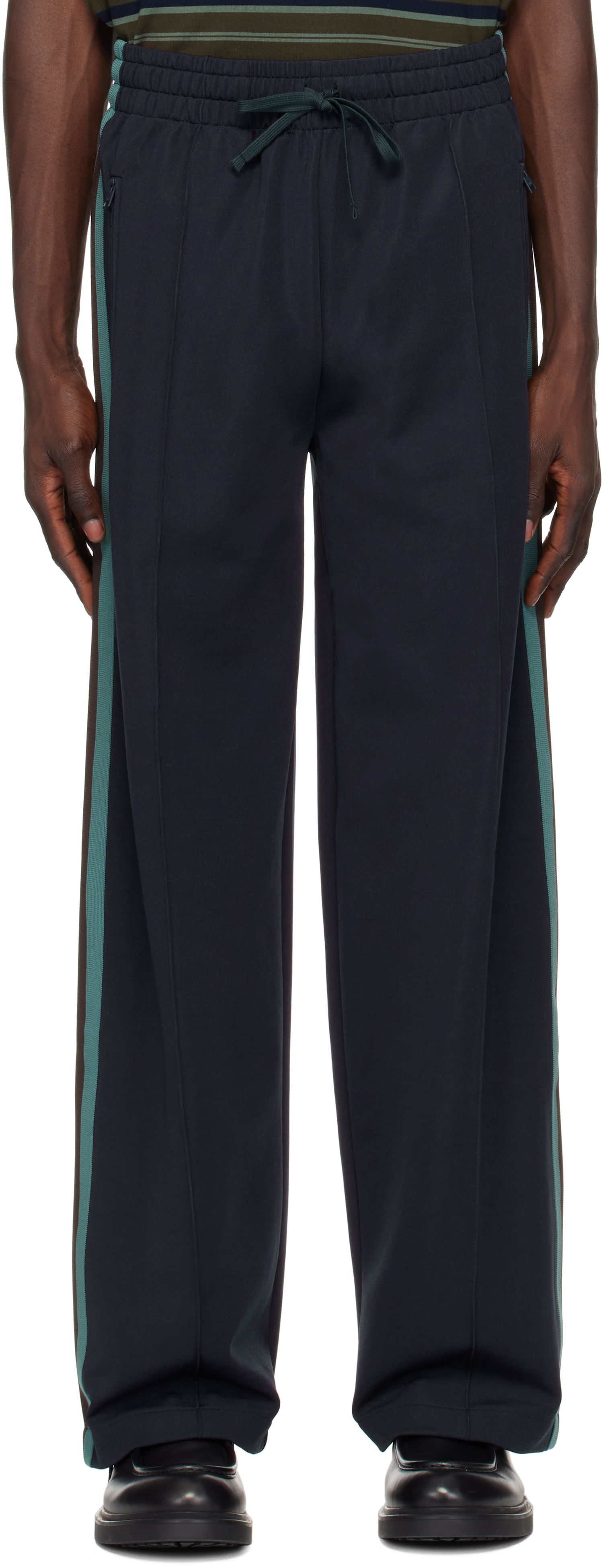 Tepláky AMI Jogging Track Pants Čierna | HTR236.JE0071, 0