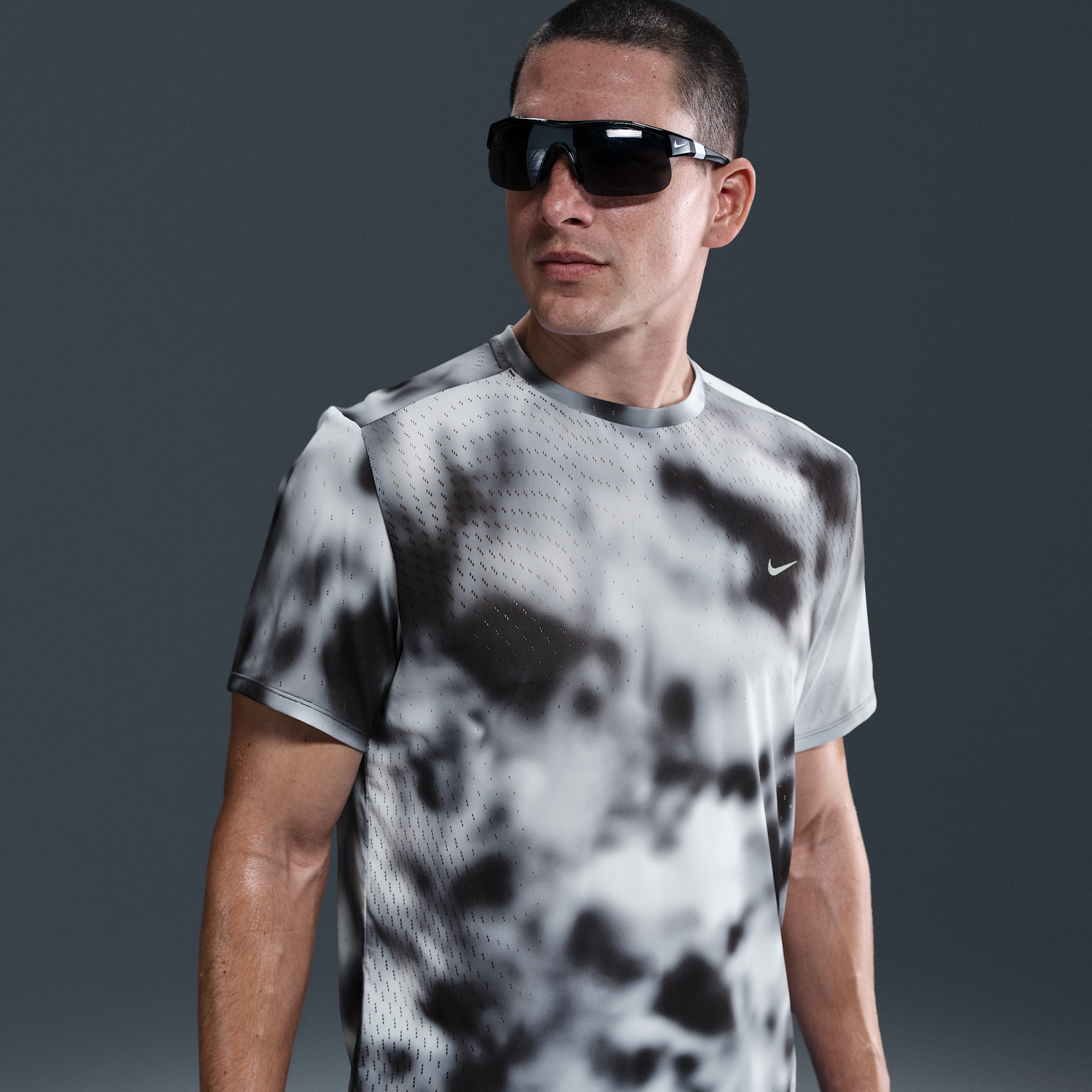 Tričko Nike Dri-FIT ADV Running Division Breathe Short-Sleeve Running Top Šedá | HJ4148-010, 0