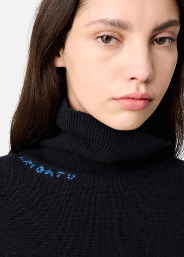 Sveter AXEL ARIGATO Maeve Turtleneck Boxy Fit Cropped Sweater Čierna | A3324001, 5