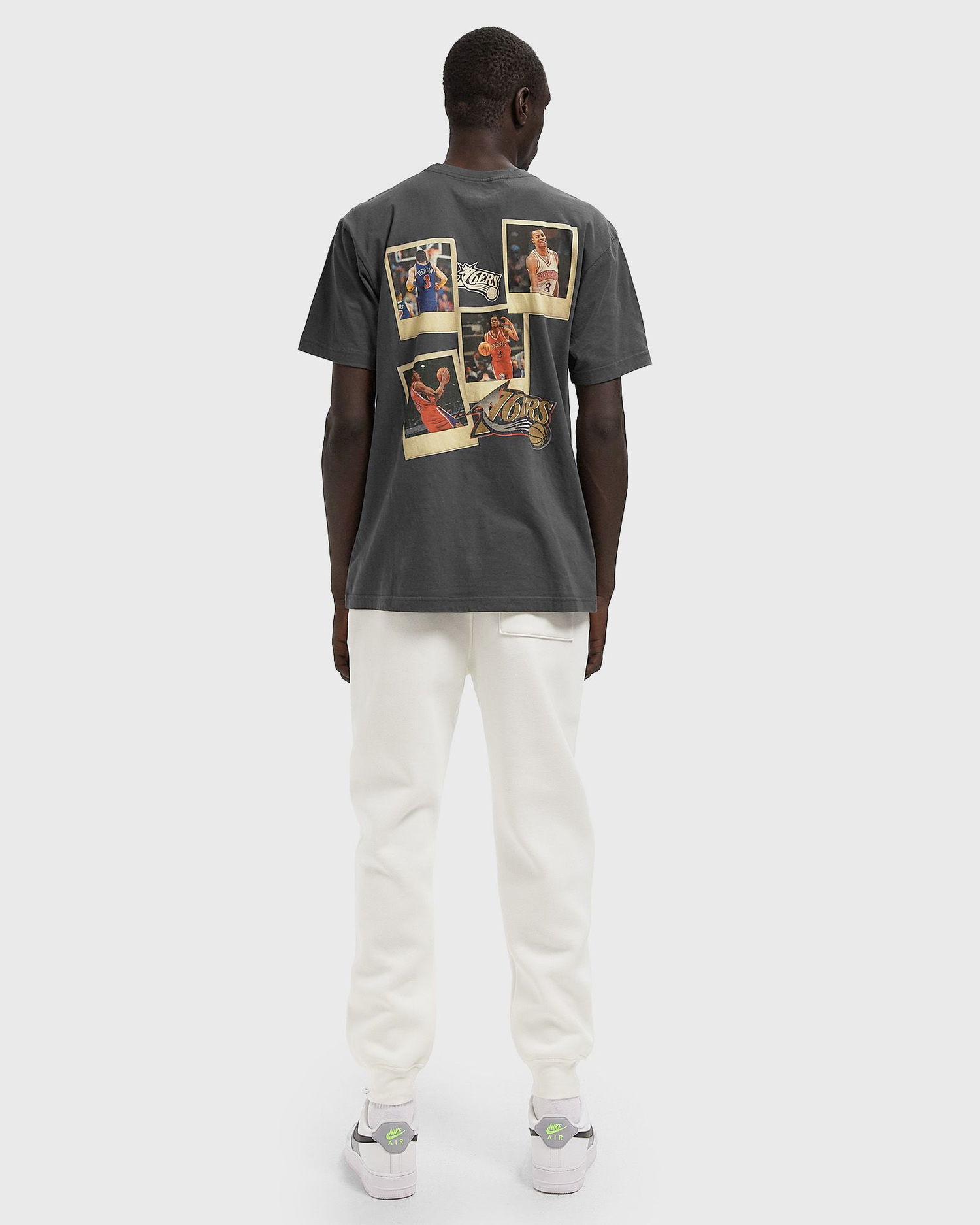 Tričko Mitchell & Ness Mitchell & Ness Philadelphia 76ers Allen Iverson Hardwood Classics T-Shirt Šedá | SS11709-P76VBLK, 1