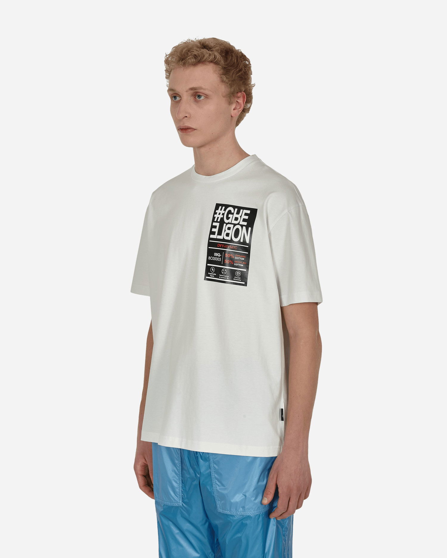 Tričko Moncler Day-Namic Logo T-Shirt Šedá | G209Q8C00003 21D, 1
