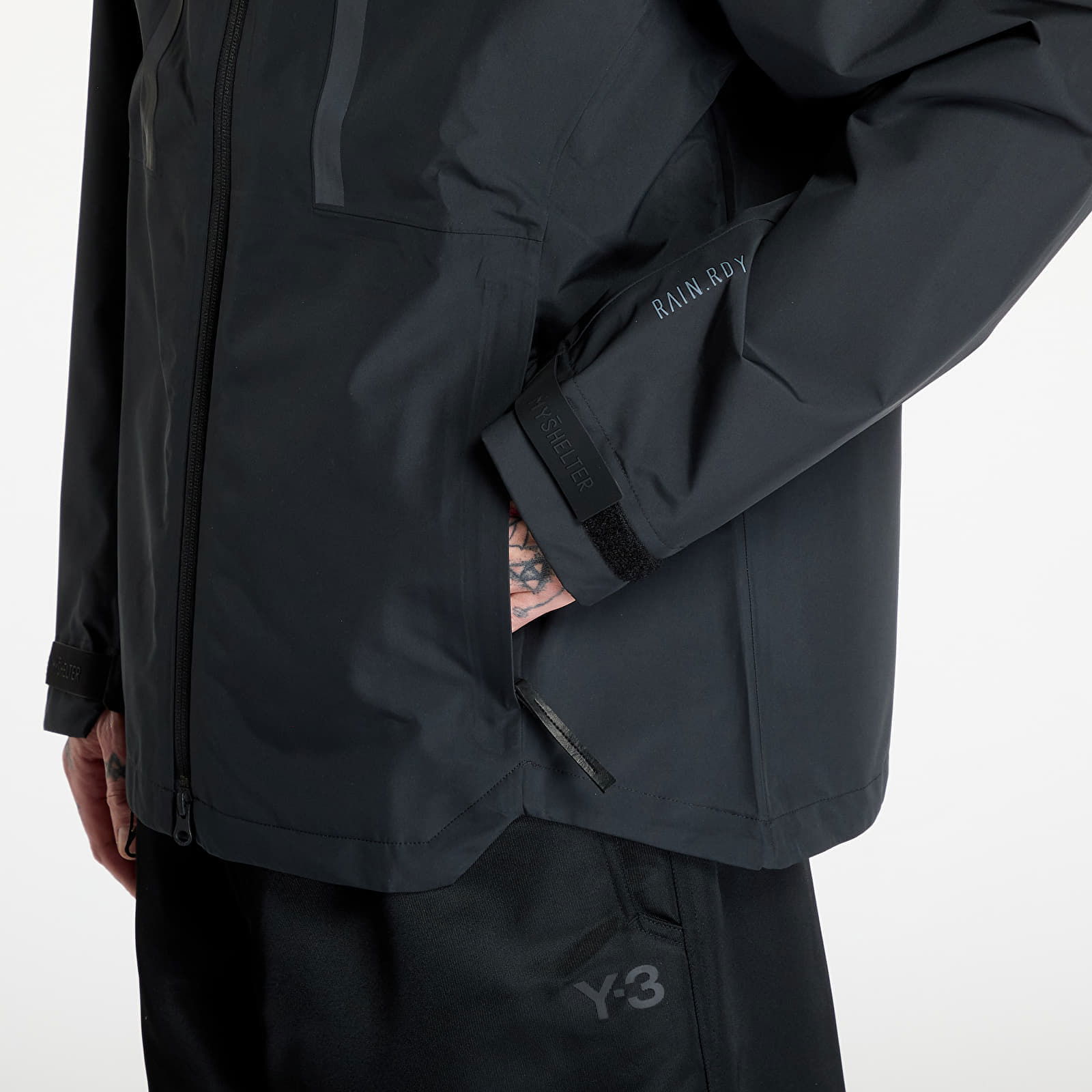 Myshelter Carry Strap RAIN.RDY Black Jacket