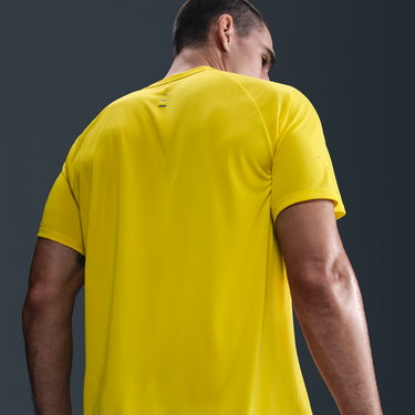 Tričko Nike Nike Stride Dri-FIT ADV Short Sleeve Running T-Shirt Žltá | HV5203-718, 3