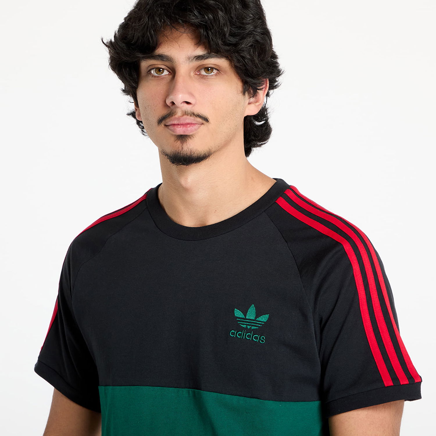 Tričko adidas Originals Three Stripes Panel T-Shirt Čierna | JP1272, 1