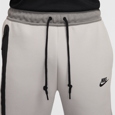 Tepláky Nike Sportswear Tech Fleece Šedá | FB8002-014, 3