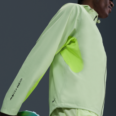 Vetrovka Nike Cosmic Peaks Storm-FIT ADV Running Jacket Zelené | FZ1084-701, 4