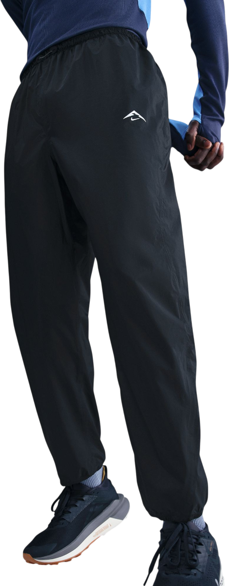 Nohavice Nike Trailwind Lightweight Cuffed Pant Čierna | hv2159-010