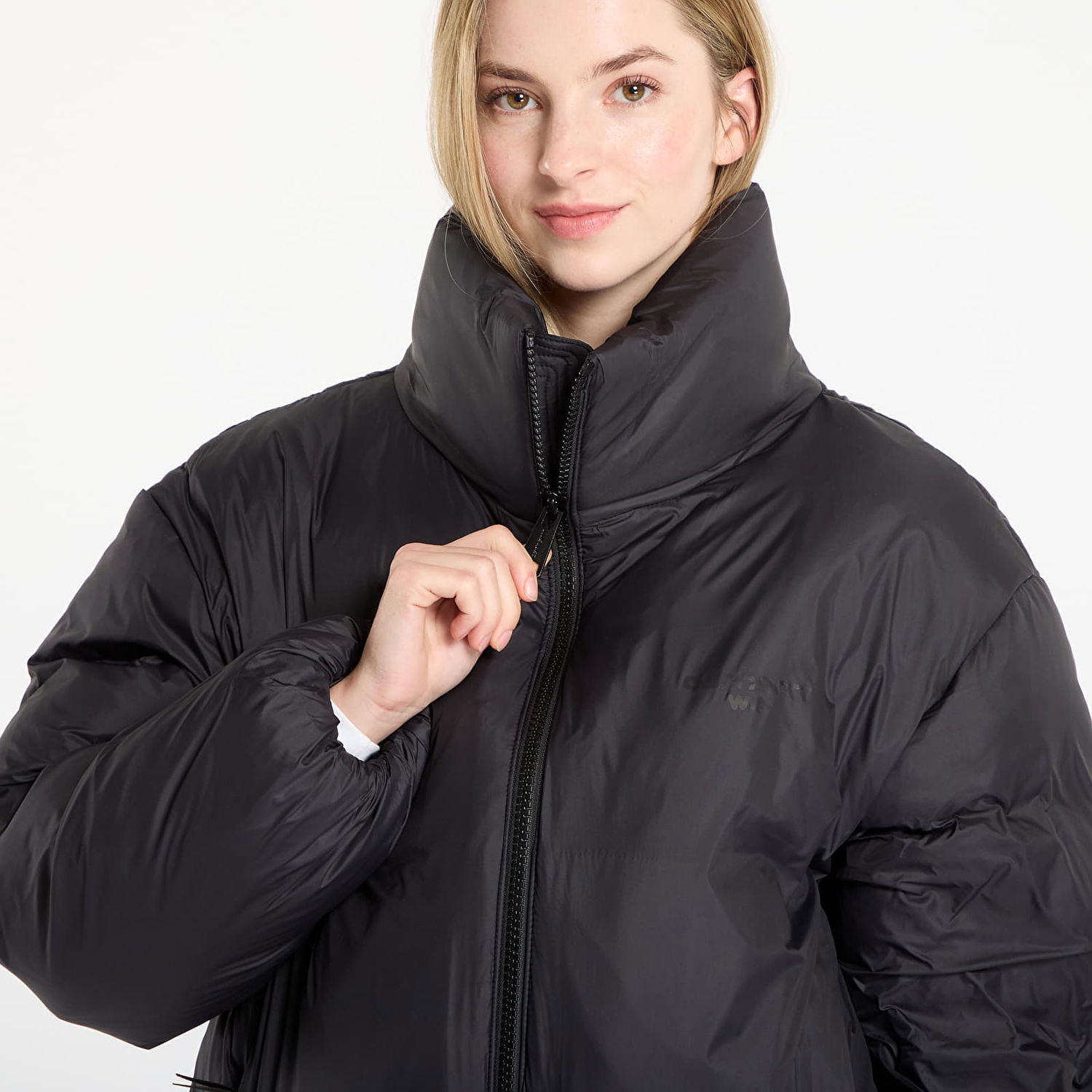 Prešívaná bunda Carhartt WIP Cropped High Neck Puffer Demi Jacket Čierna | I035377.89XX, 1