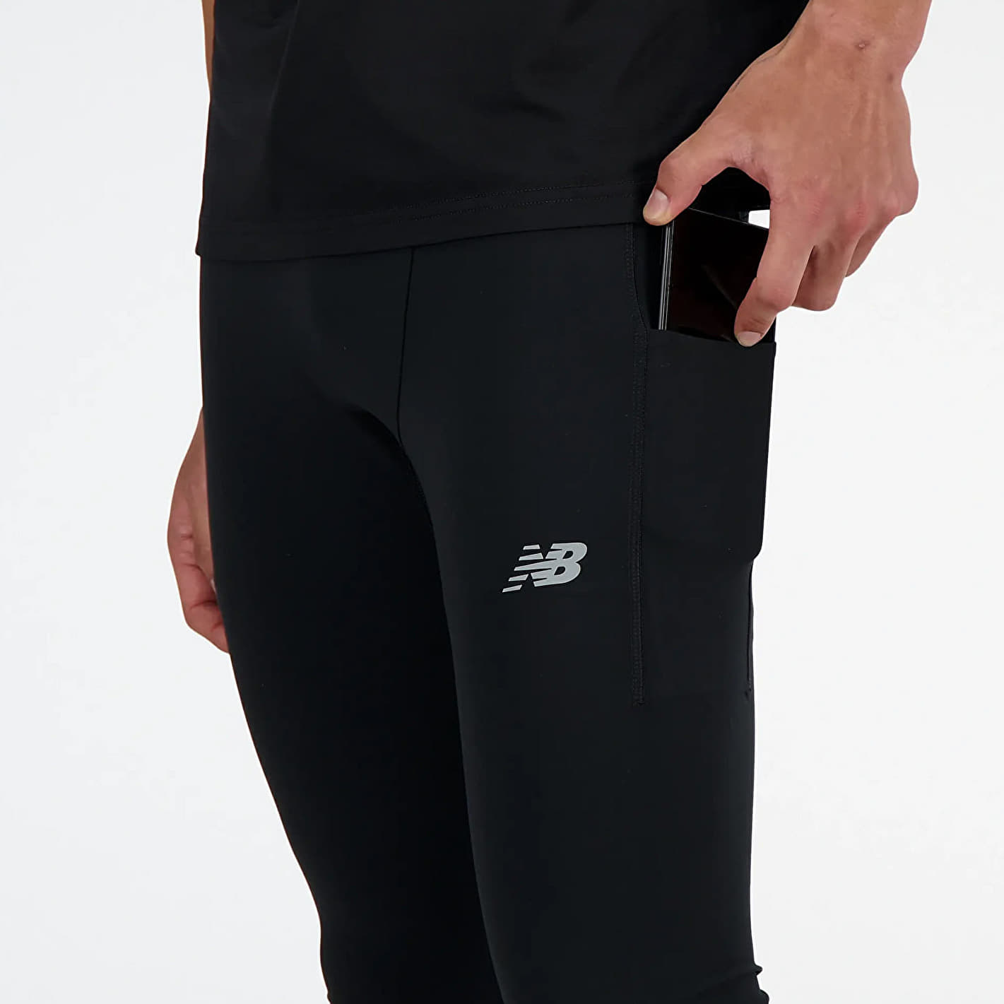 Sleek Pocket Tight