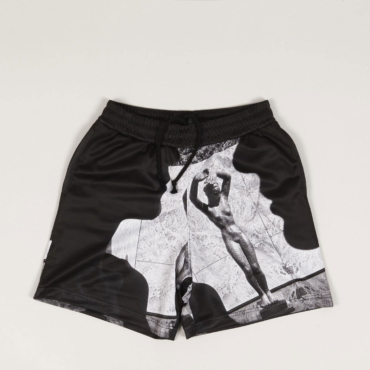 Šortky PACCBET Rassvet Statue Print Mesh Shorts Čierna | Rassvet-la-melancolia-statue-shorts-woven-black, 1