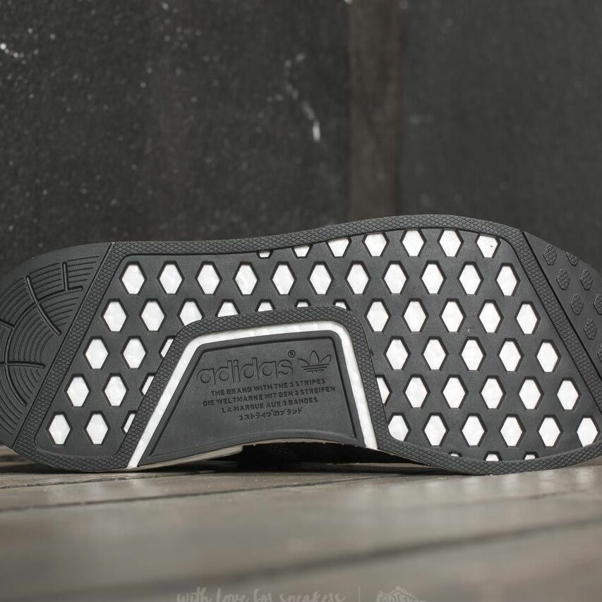 Tenisky a topánky adidas Originals Invincible x Neighborhood x NMD R1 Čierna | CQ1775, 1