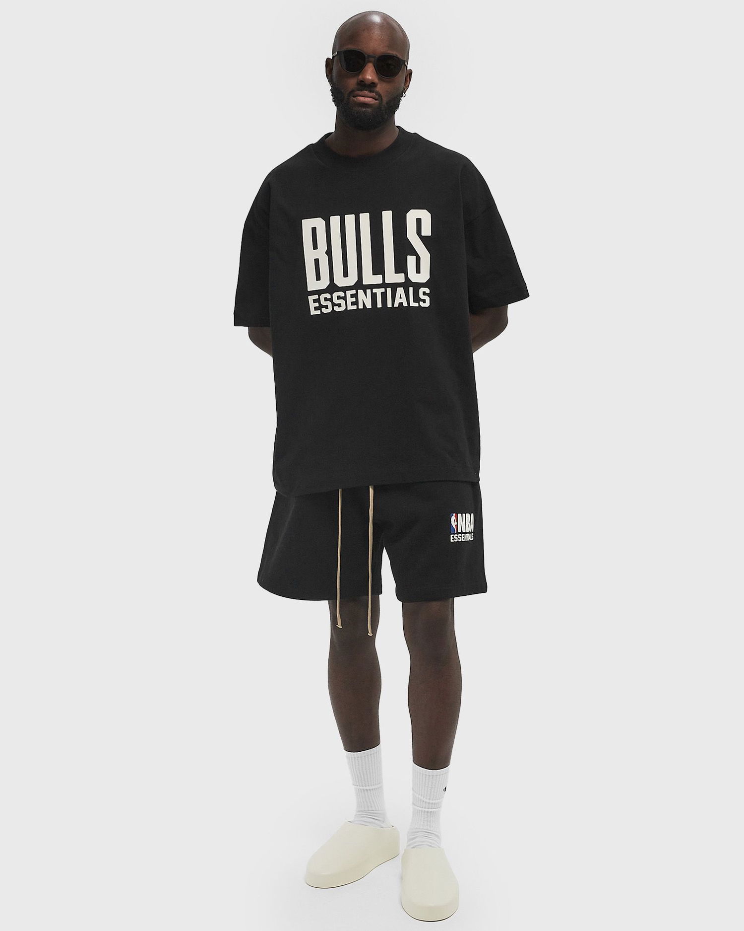 Tričko Fear of God Fear of God Essentials Chicago Bulls T-Shirt Čierna | 125AL244404F, 1