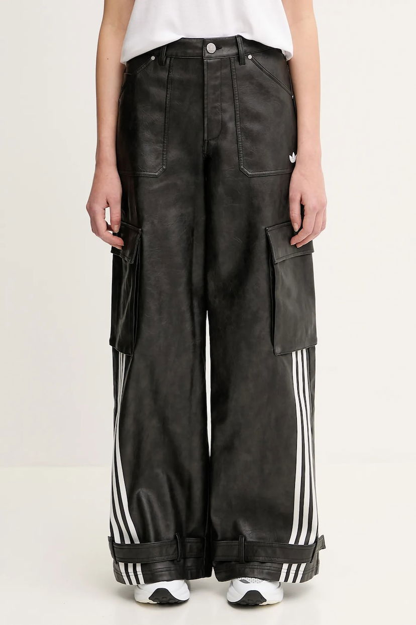 Cargo nohavice adidas Originals adidas Originals Faux Leather High Waist Wide Leg Cargo Pants Čierna | JX9226