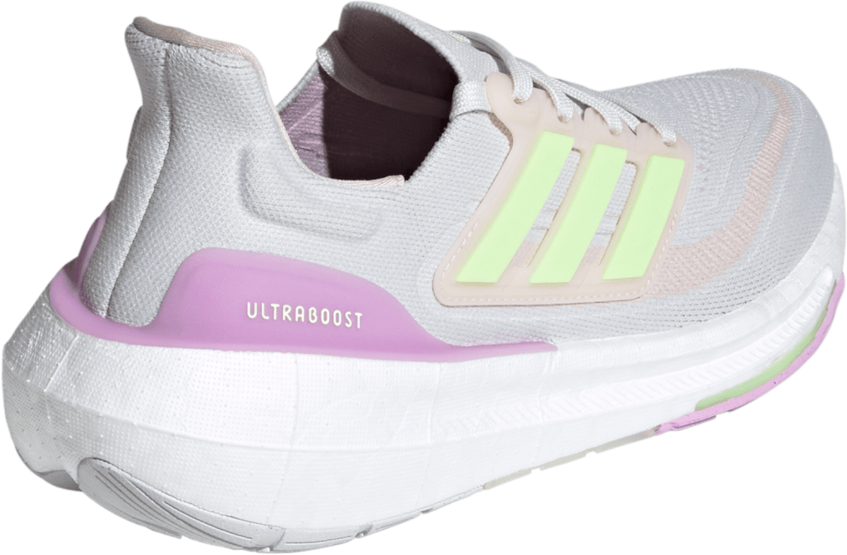 adidas ULTRABOOST LIGHT W