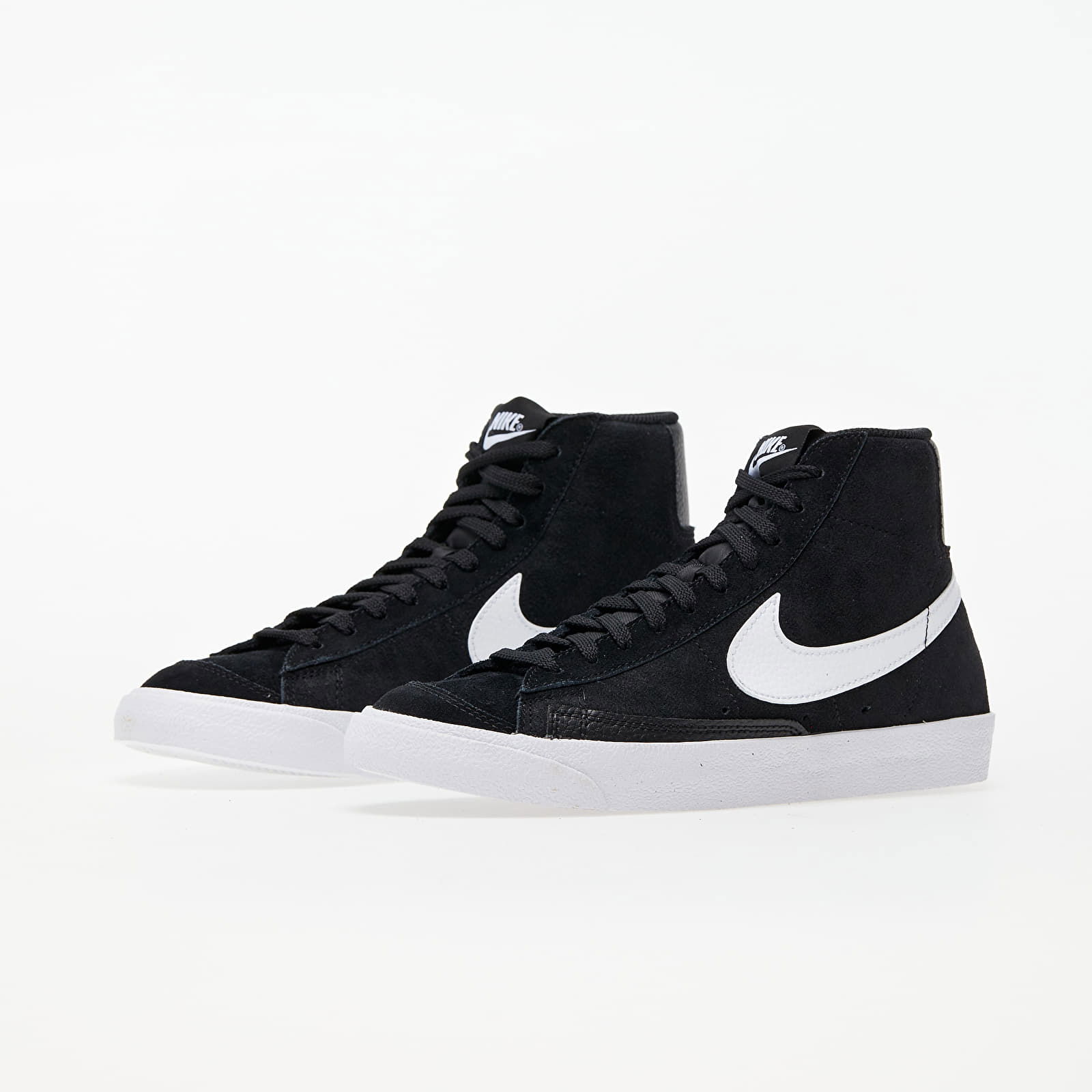 WMNS Blazer Mid '77