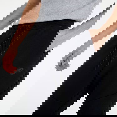 Nohavice Nike Tech Fleece Joggers Čierna | CU4495-010, 1