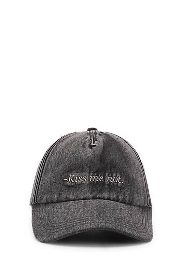 Šiltovka BOSS Cotton-twill Cap "Kiss me not" Šedá | 50533420, 0
