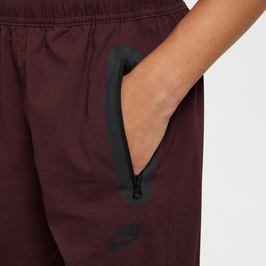 Tepláky Nike Nike Tech Woven Pants Vínová | HQ8921-652, 2