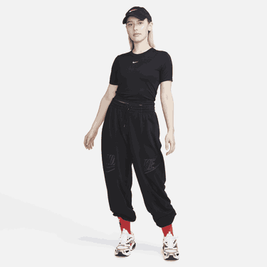 Crop Top Nike Essential Slim Crop Swoosh Tee Čierna | FB2873-010, 1