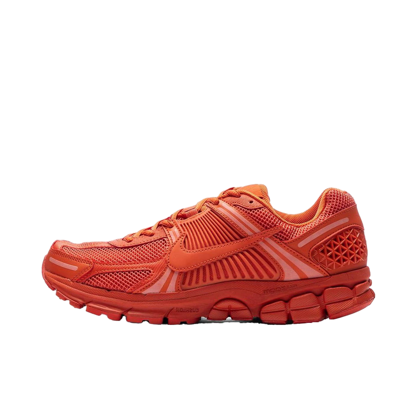 Bežecké topánky Nike Zoom Vomero 5 Cosmic Clay Červená | HF5493-800