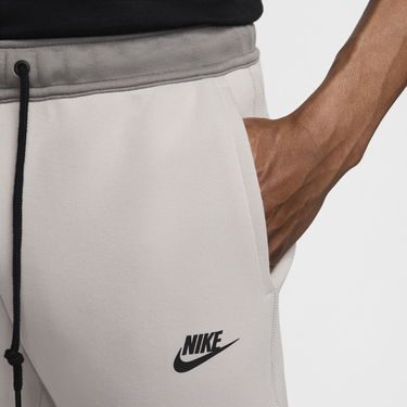 Tepláky Nike Sportswear Tech Fleece Šedá | FB8002-014, 2