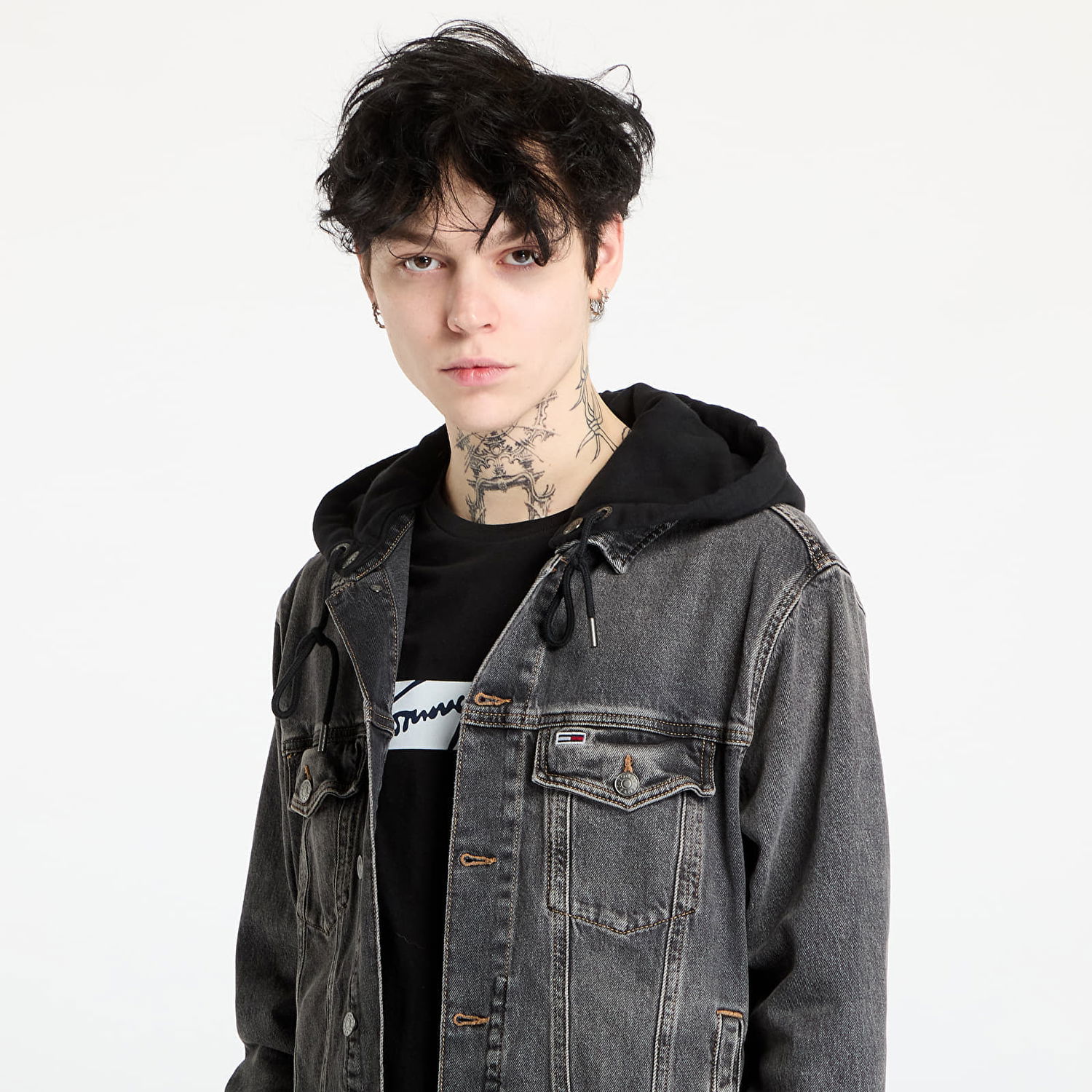 Bunda Tommy Hilfiger Tommy Jeans Hooded Ryan Regular Trucker Jacket Šedá | DM0DM20621 1BZ, 1